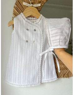 Faldón cruzado bordado 2