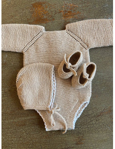 Pelele con puntilla 2