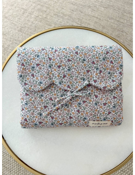 Cambiador Greta interior azul verdoso