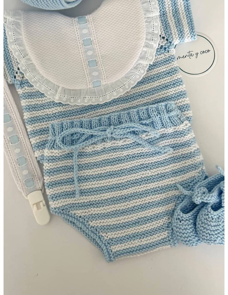 Cubrepañal de rayas