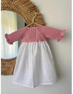 Faldón con ochos y volante