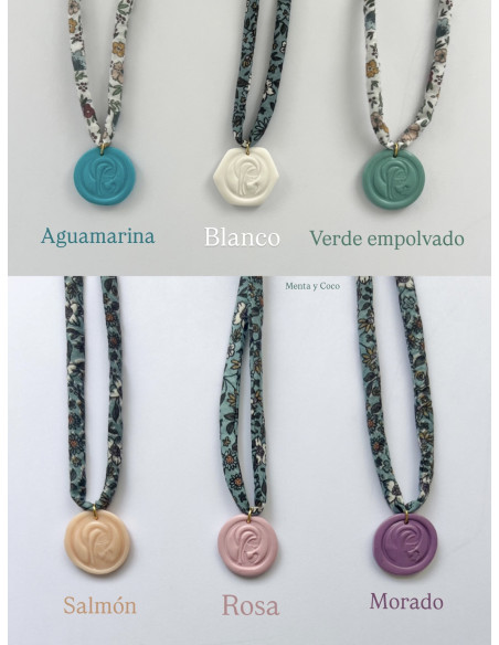 Colgante con medallita Greta