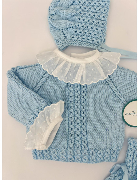 Camisa cuello y manga tira bordada