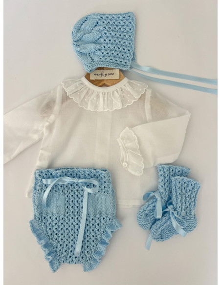 Camisa cuello y manga tira bordada