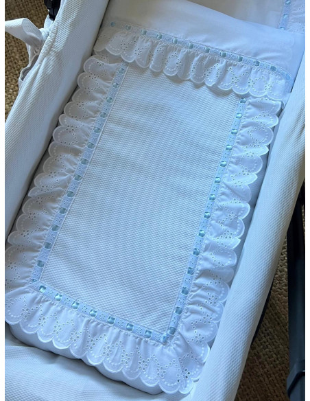 Colcha piqué tira bordada ondas relleno extraíble