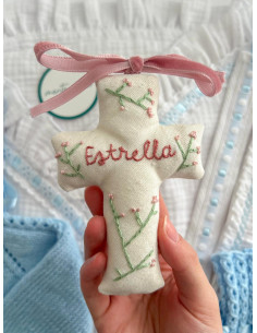 Cruz bordada rosa empolvado