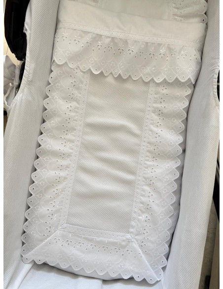 Colcha piqué tira bordada picos relleno extraíble